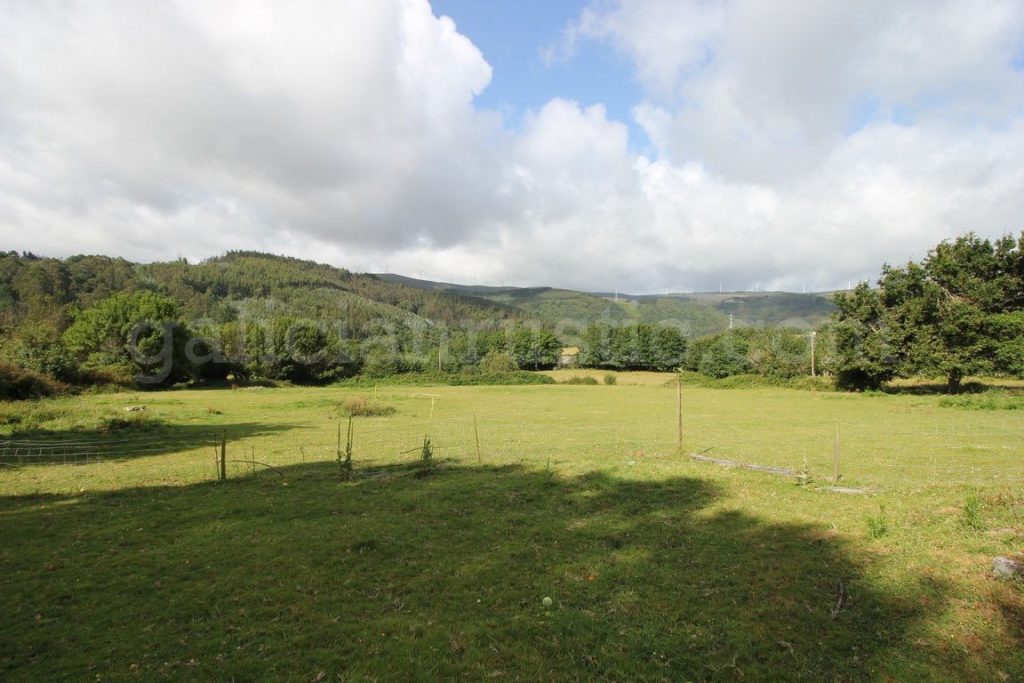 Hamlet For Sale in Lugo Spain with 6 Properties 19