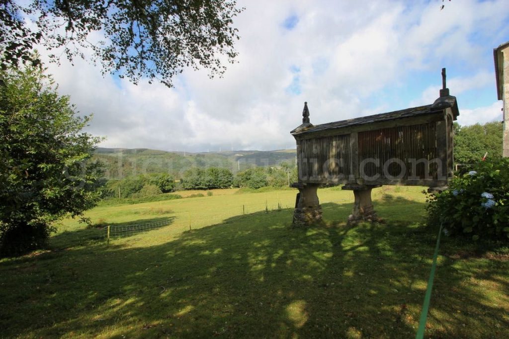 Hamlet For Sale in Lugo Spain with 6 Properties 20